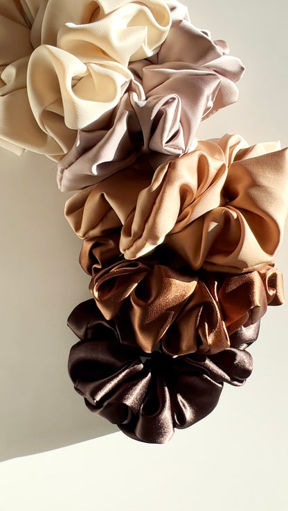 The Scrunchie Naked II